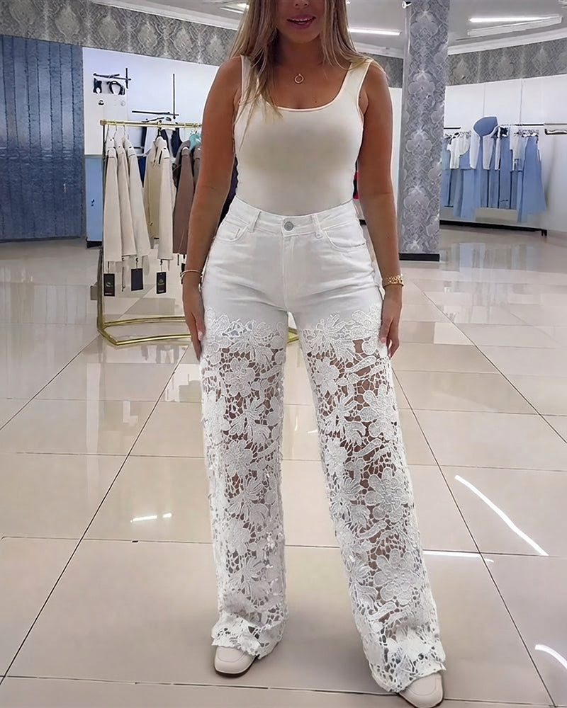 Erija – Jeans Mit Hoher Taille Und Floralen Spitzen-Einsätzen
