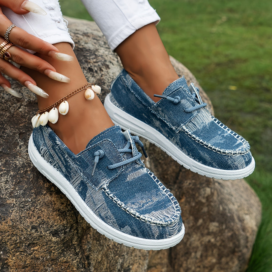 Aigerim - Bequeme Flache Sneaker Mit Schnürung