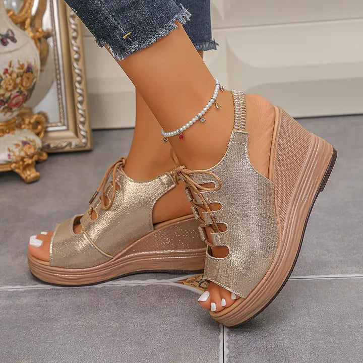 Eleaner – Bequeme Keilabsatzsandalen