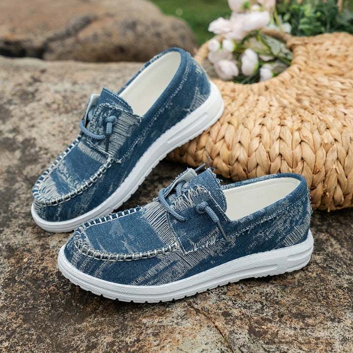 Aigerim - Bequeme Flache Sneaker Mit Schnürung
