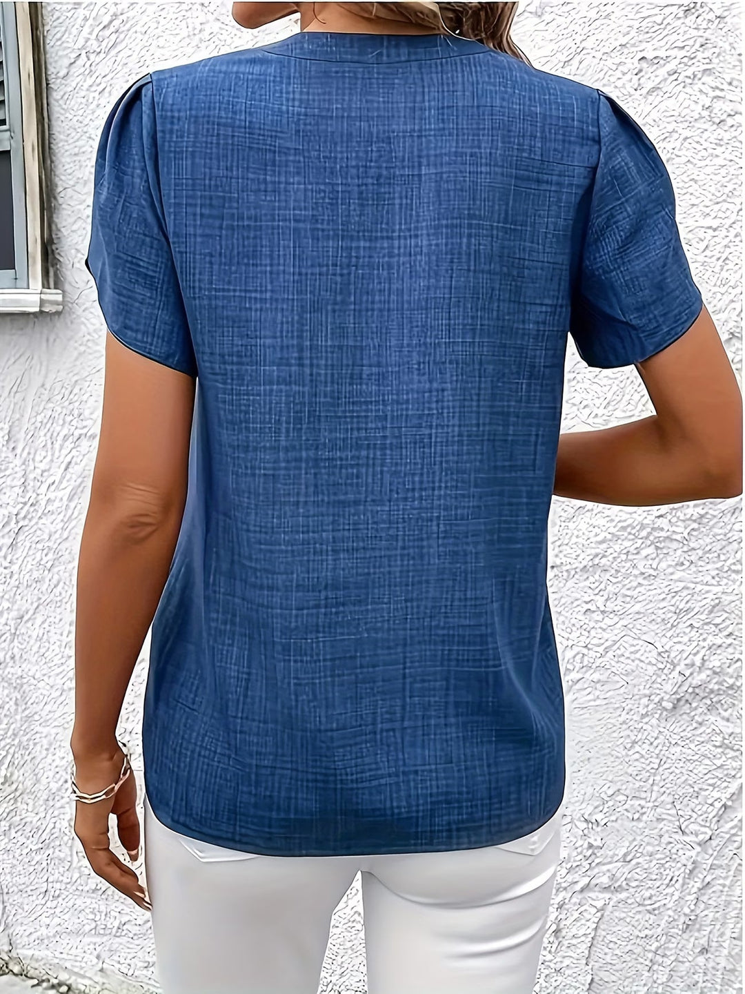 Kacey – Kurzarm Hemd Mit V-ausschnitt