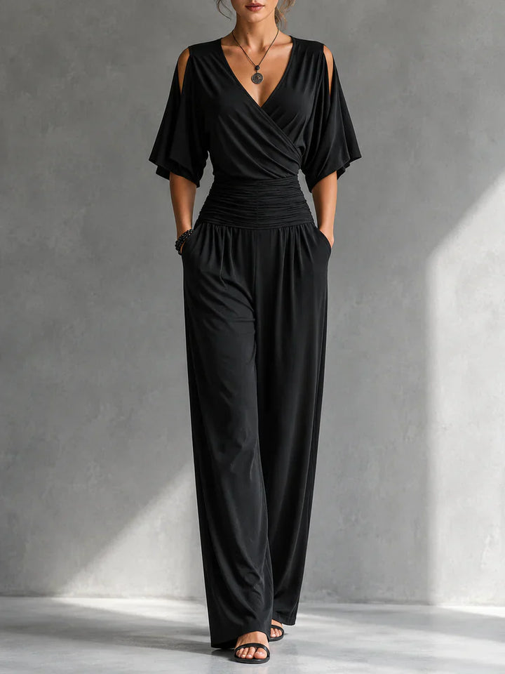 Greene – Jumpsuit mit Wickelausschnitt, Cold-Shoulder-Details und weitem Bein