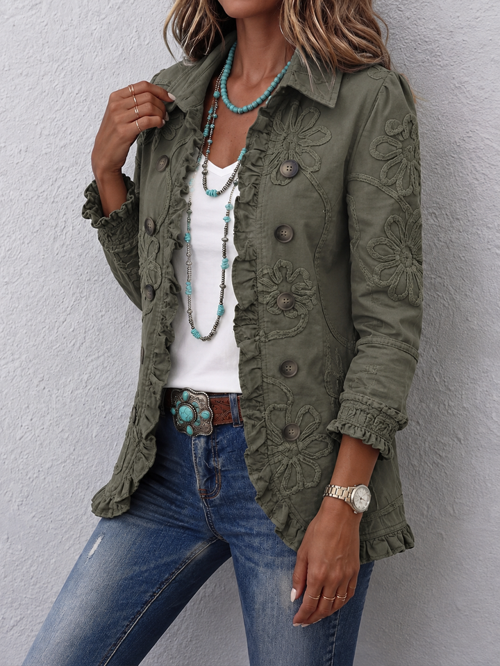 Eloria – Jacke mit Knopfleiste und Rüschen am Saum, mit Blumenstickerei