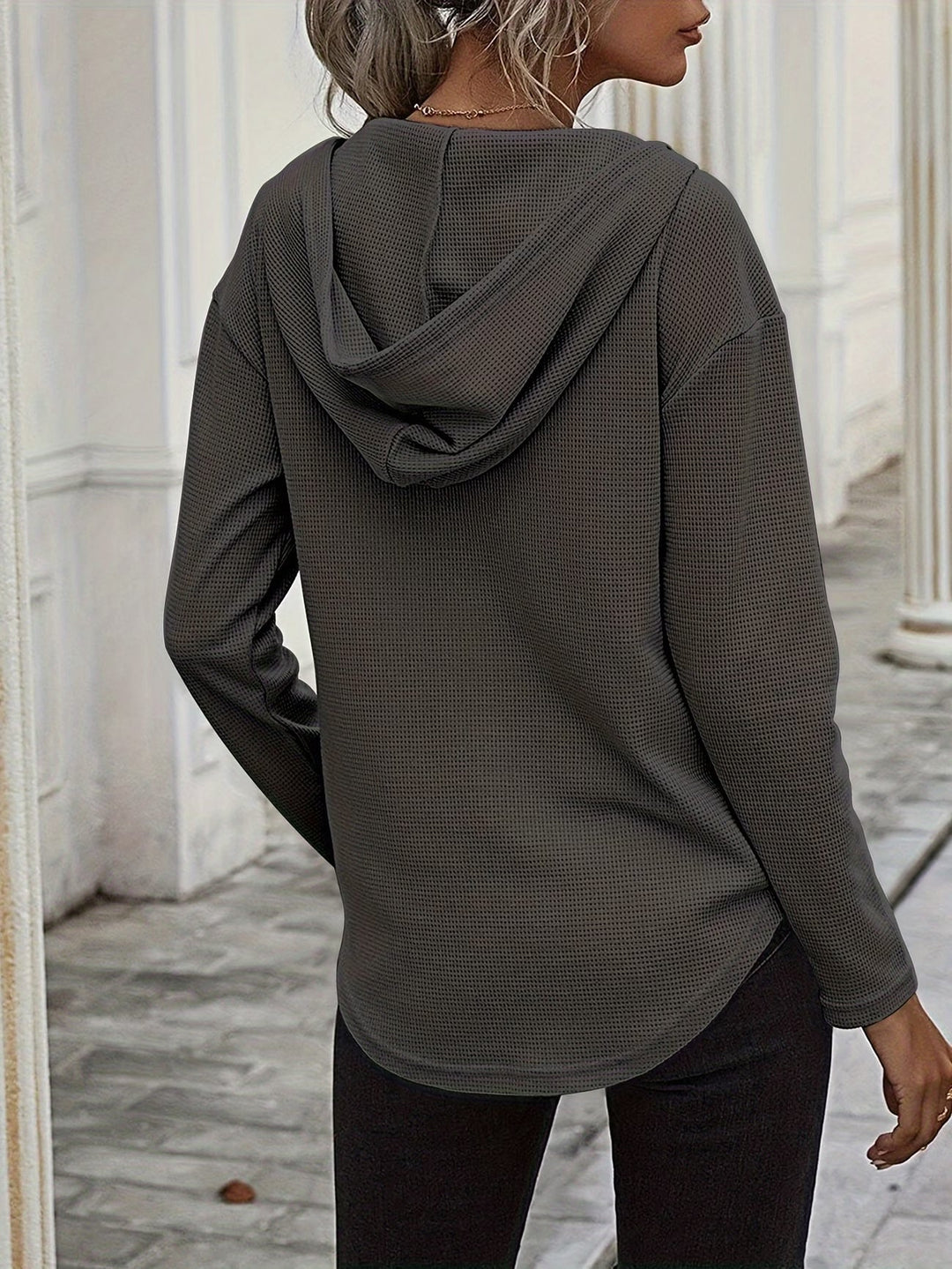 Seonie – Langarm Kapuzenpulli Mit V-ausschnitt