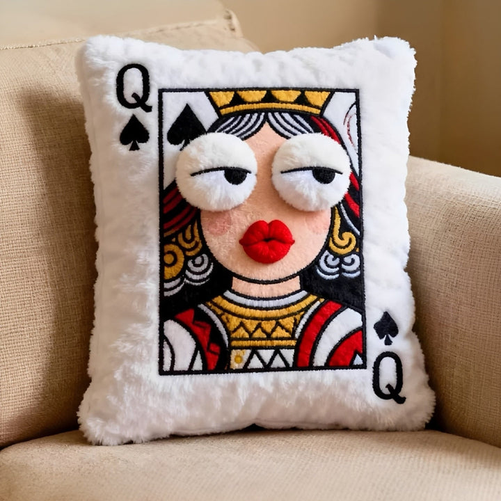 CrownPillow – Plüschkissen In Spatenform
